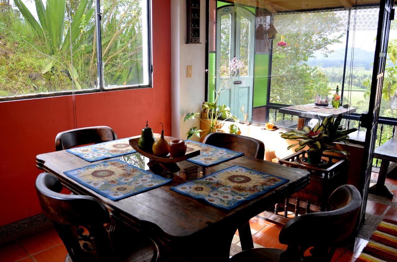 El Pedregal Sopo Bed & Breakfast Exterior photo